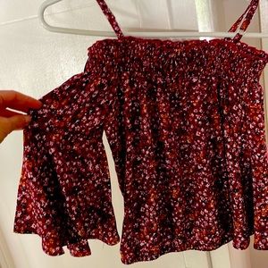 Adorable off shoulder girls top